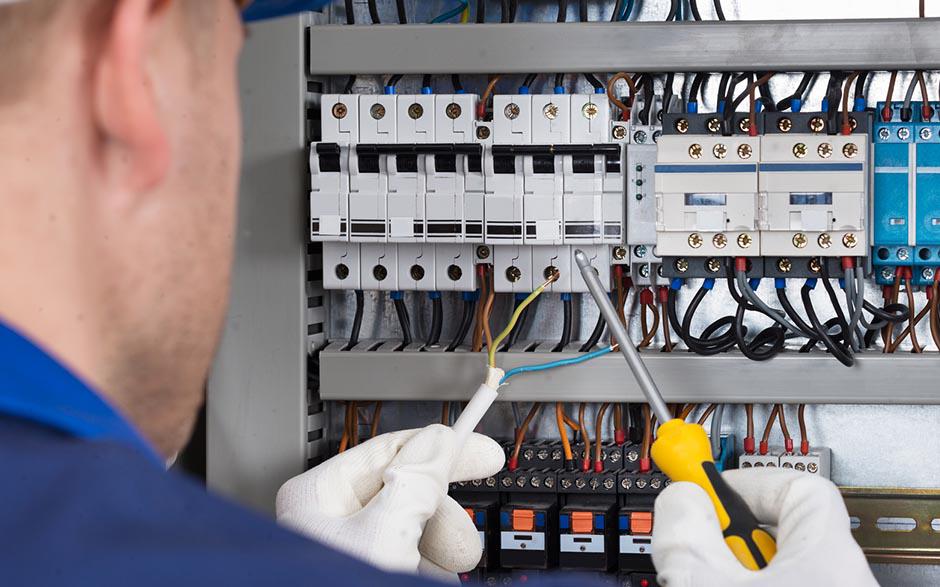 recherche électricien Pantin